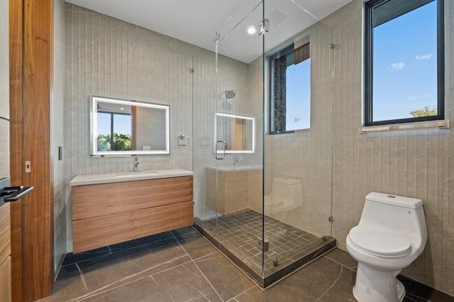 Building Photo - 3500 Cactus Wren Way