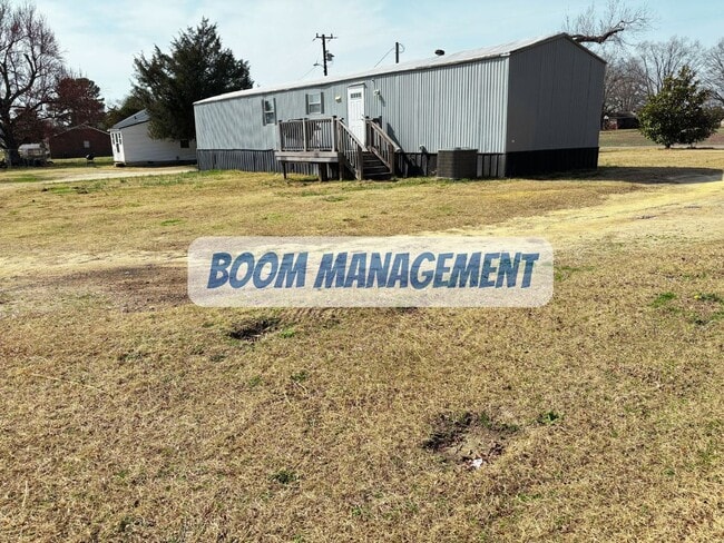 Building Photo - 176 Brookston Rd