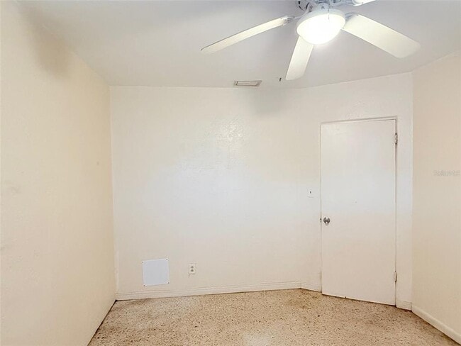 Building Photo - 4819 Haines Rd N