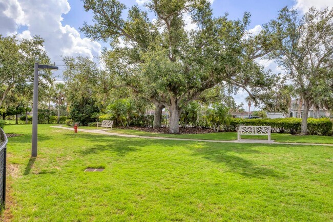 Building Photo - 2228 Terracina Dr