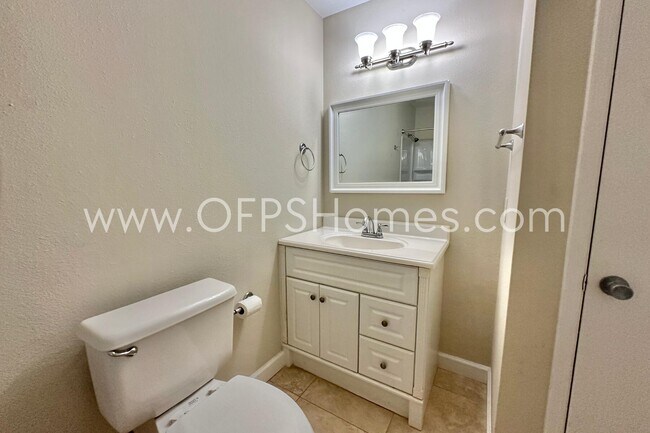 Building Photo - 4490 FL-87