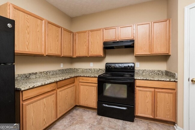 Building Photo - 4652 Parkway Cir