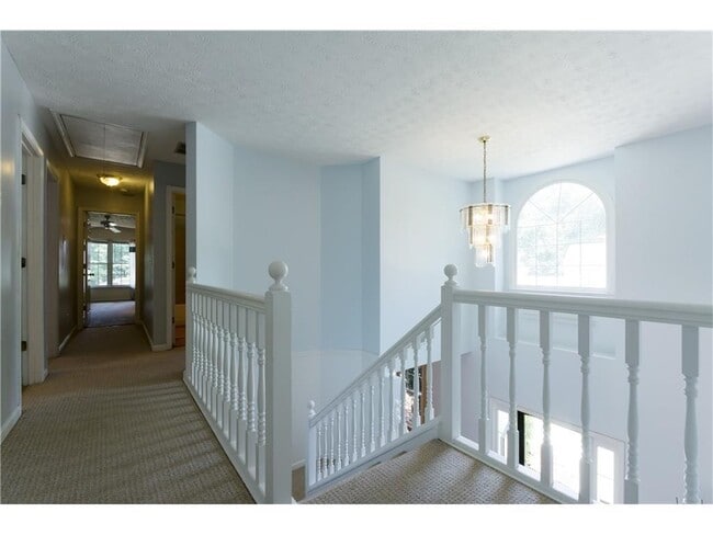 Building Photo - 2807 Forest Wood Dr