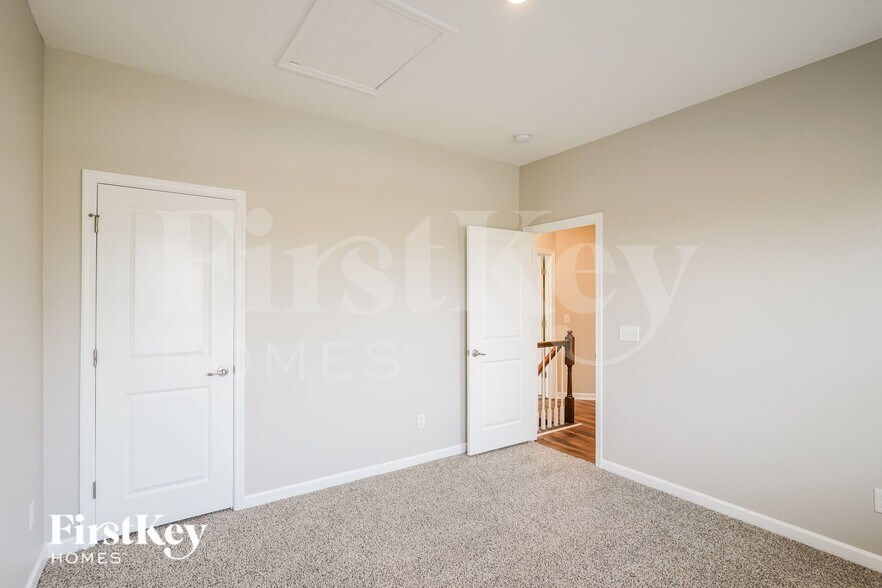 Building Photo - 3793 Pin Hook Rd