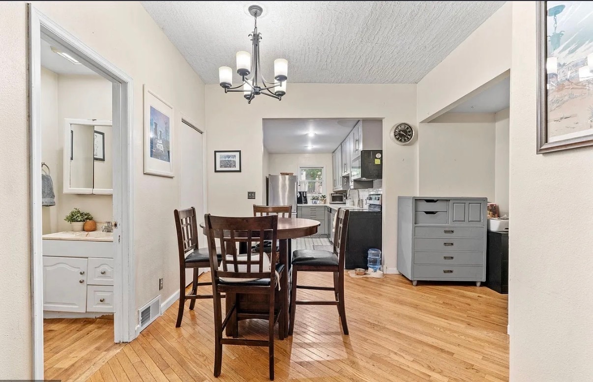 Dining room - 3714 Stevens Ave