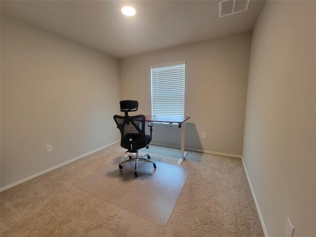 Building Photo - 5901 Berriweather Dr