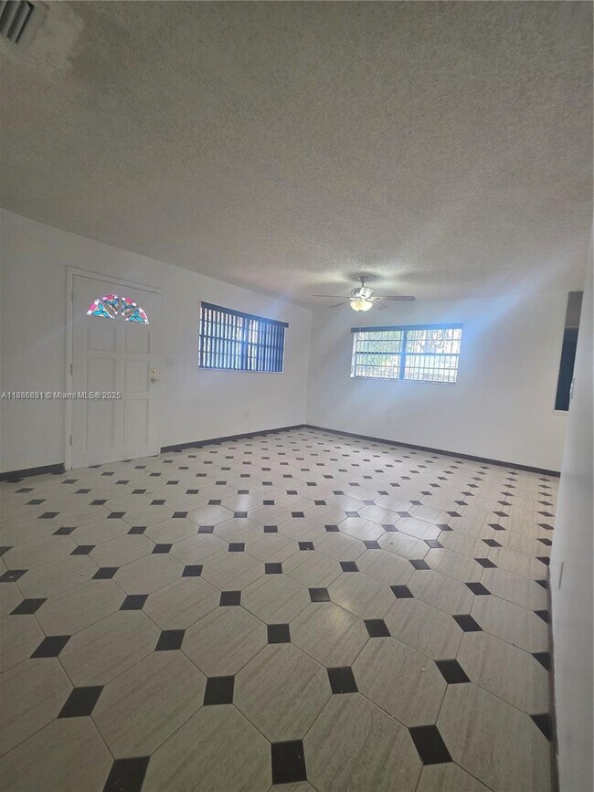 Building Photo - 11500 SW 181st Terrace