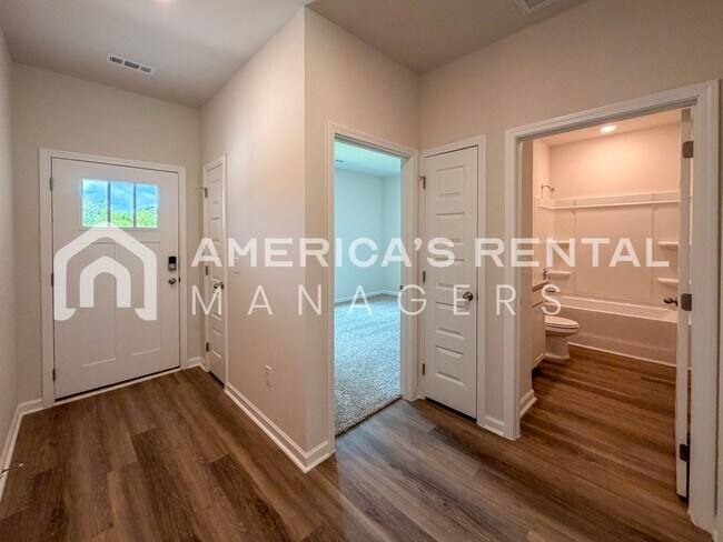 Building Photo - 169 Cattail Ct