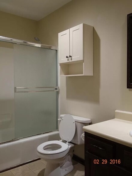 Building Photo - 16109 W 141st Terrace