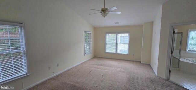 Building Photo - 10555 James Wren Way