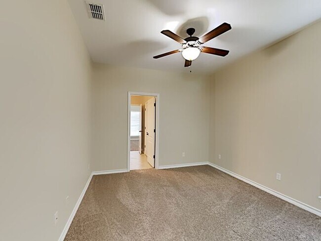Building Photo - 3726 Berkeley Dr