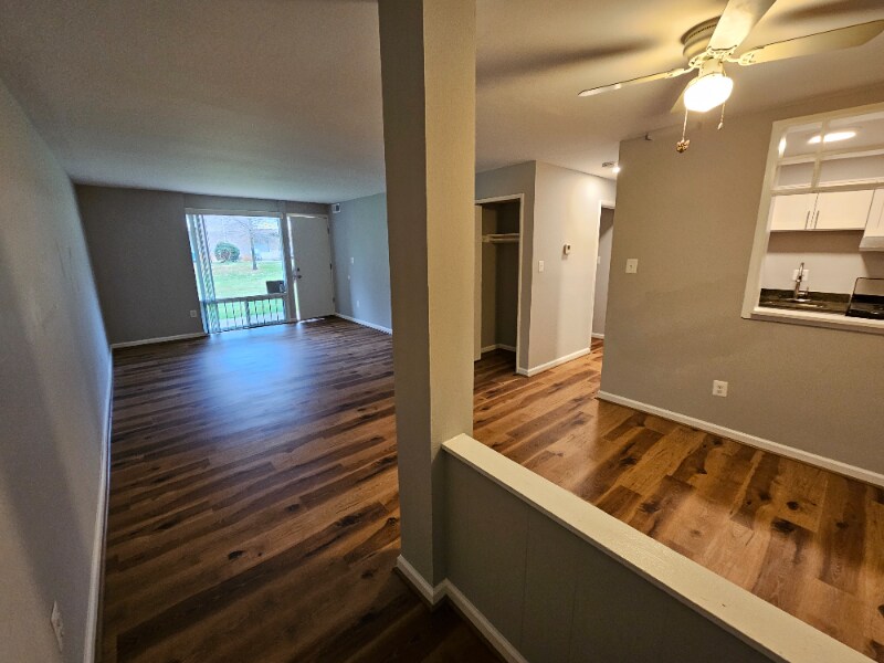 Building Photo - 546 Wilson Bridge Dr