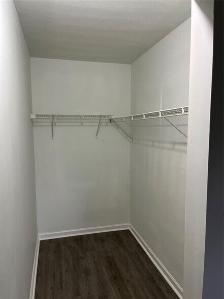 Building Photo - 5665 Boynton Cove Way