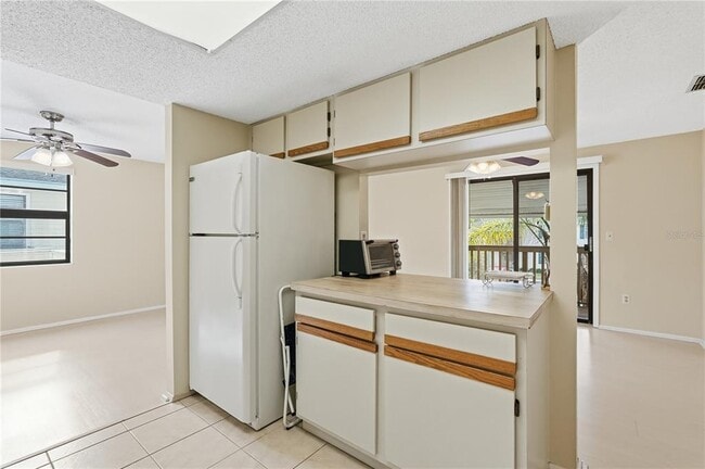 Building Photo - 122 Loblolly Ct