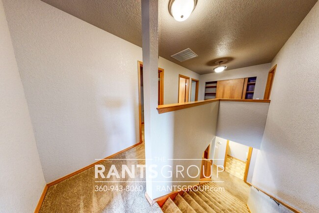 Building Photo - Great Home In Lacey