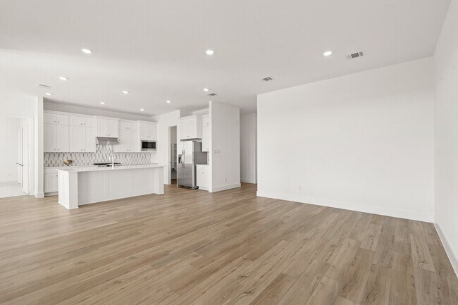 Building Photo - 31039 Vintage Crk Ln