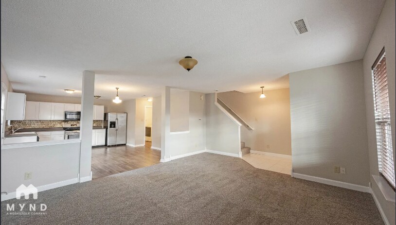 Building Photo - 12632 Endurance Dr