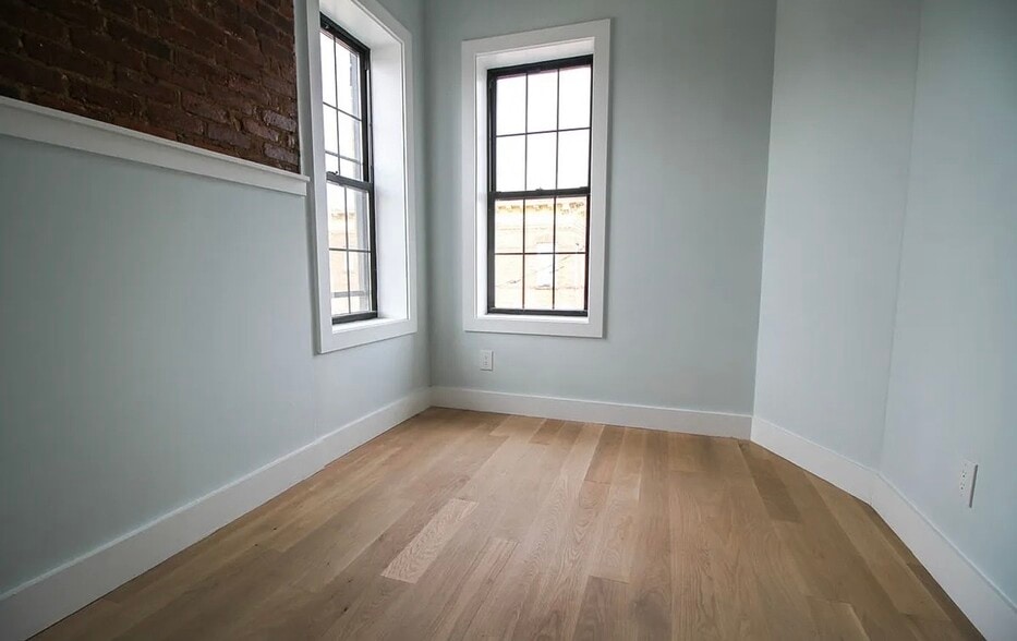 Building Photo - 6702 60th St