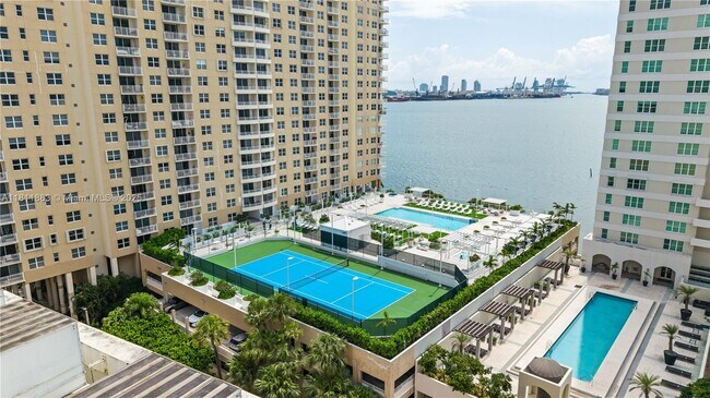 Building Photo - 770 Claughton Island Dr
