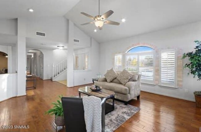 Building Photo - $500 off first months rent, Gorgeous Home ...
