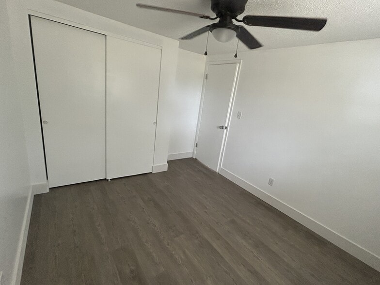 Building Photo - 5446 Lisa Cir