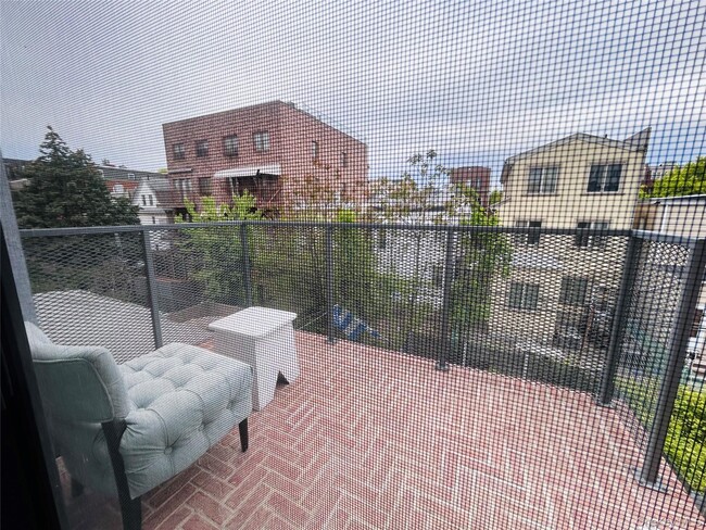 Building Photo - 1128 40th St