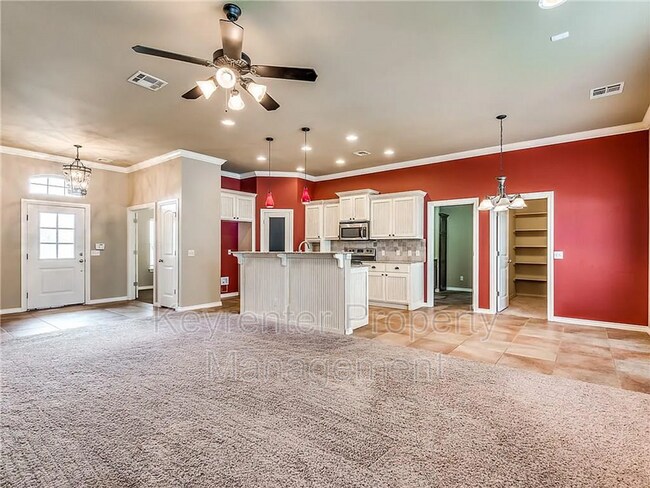 Building Photo - 16501 Moorgate Ln