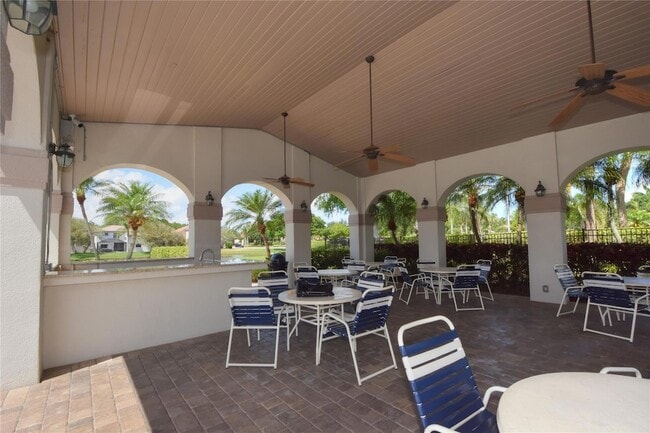 Building Photo - 10691 NW 12th Dr