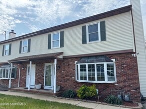Building Photo - 148 Bayshore Dr