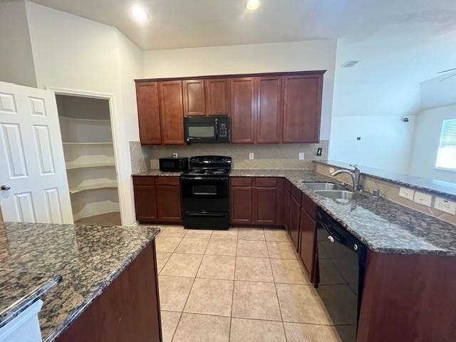 Building Photo - 3813 Gregory Dr