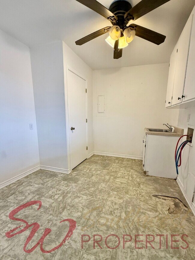 Building Photo - Well maintained 3 bedroom, 2 bathroom in the country