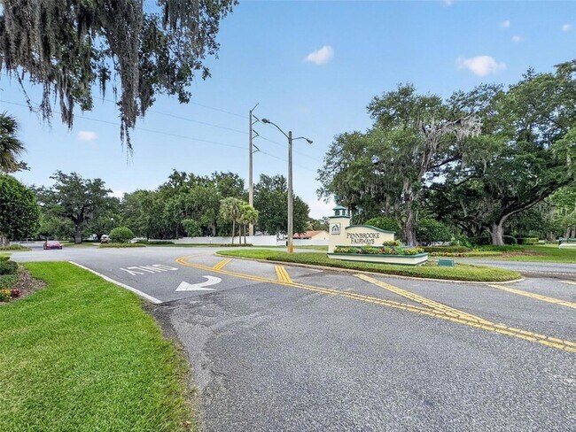 Building Photo - 1019 Eagles Landing