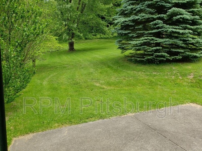 Building Photo - 1529 Lime Hollow Rd