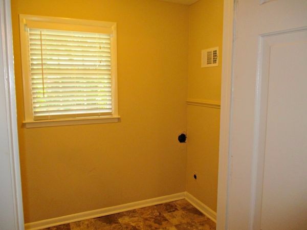 Building Photo - 1191 Stevens Ct SW