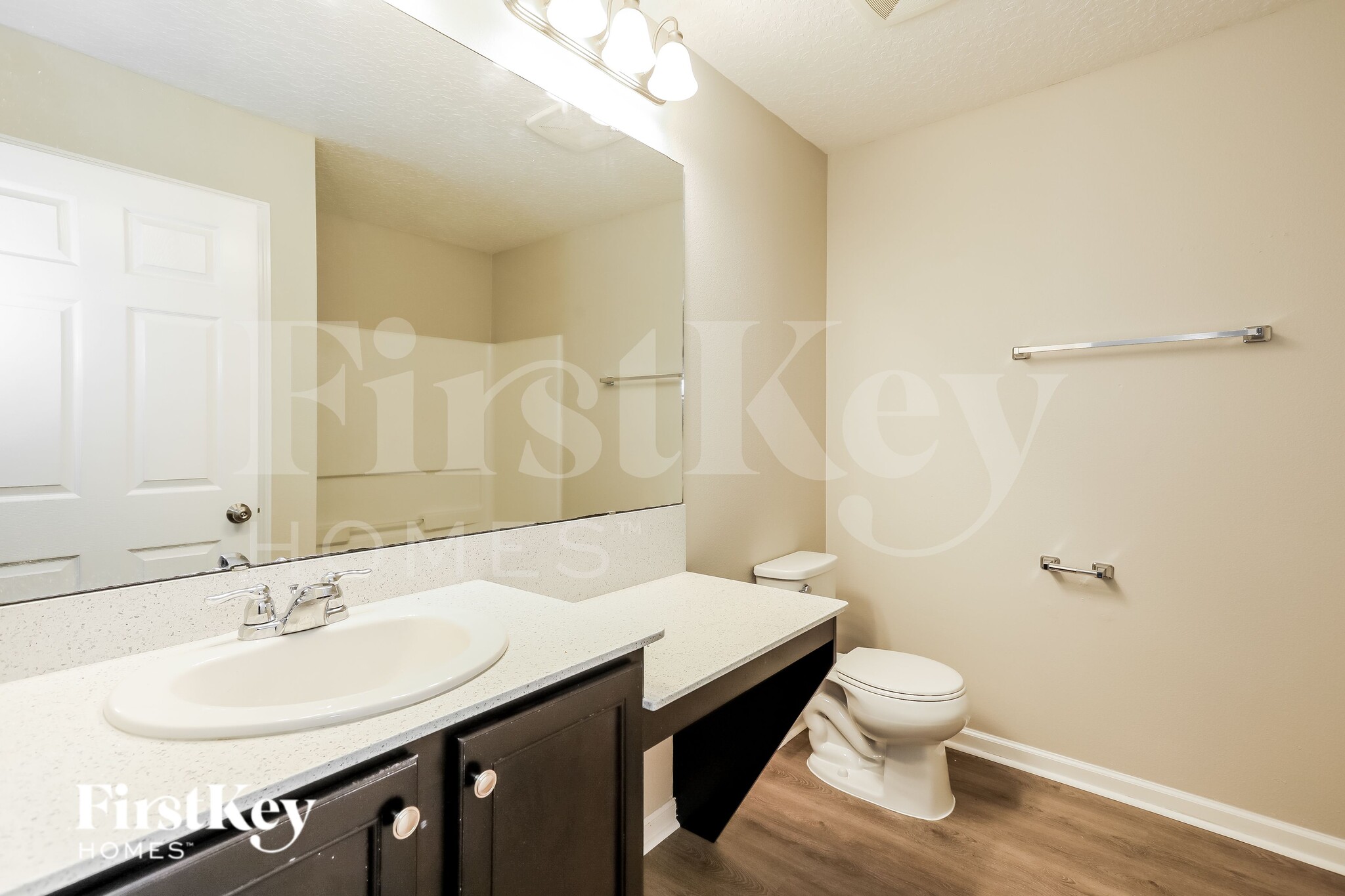 Building Photo - 319 Hepburn Rd