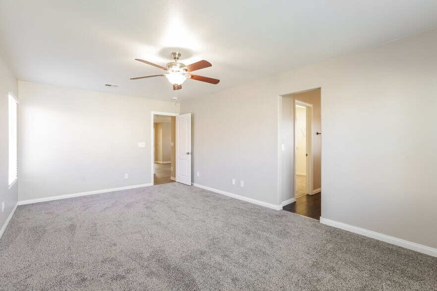 Building Photo - 6404 Frosted Dawn Ct