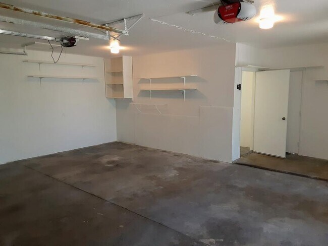 Building Photo - 10295 UT-165