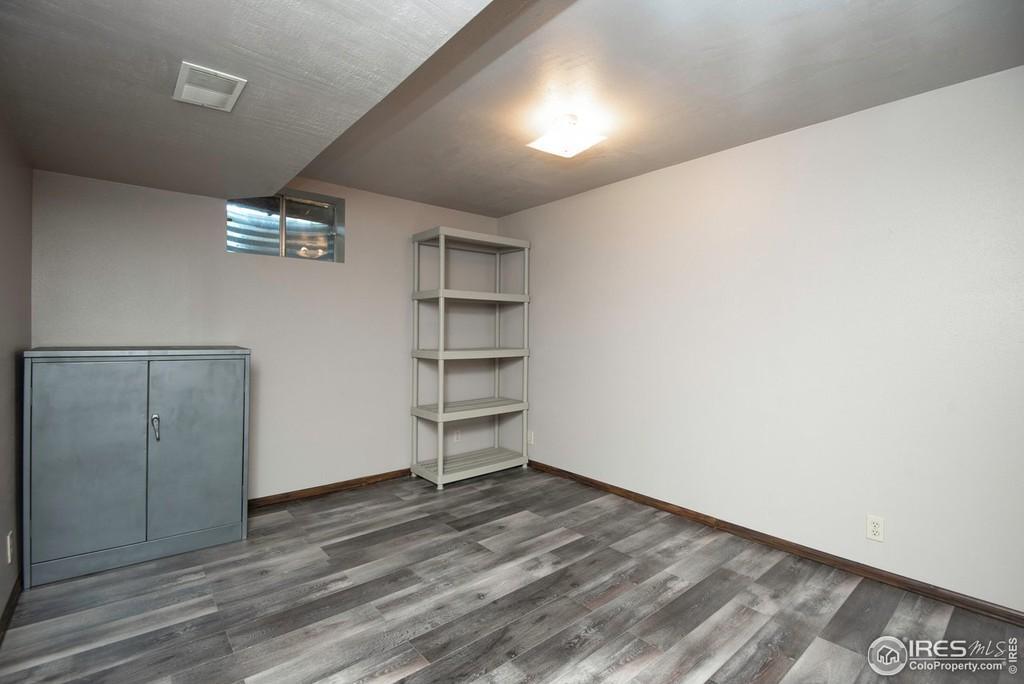 Building Photo - 1125 Cottonwood Dr