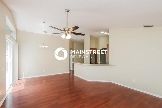 Building Photo - 3 Bedroom Pet-Friendly Home in MELBOURNE, FL with Main Street Renewal