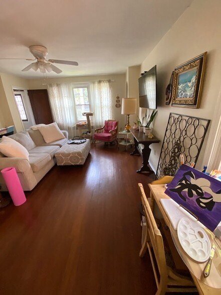 Living Room - 250 Lincoln Ave