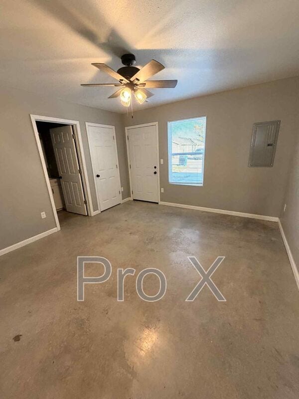 Building Photo - 1413 S Byers Ave