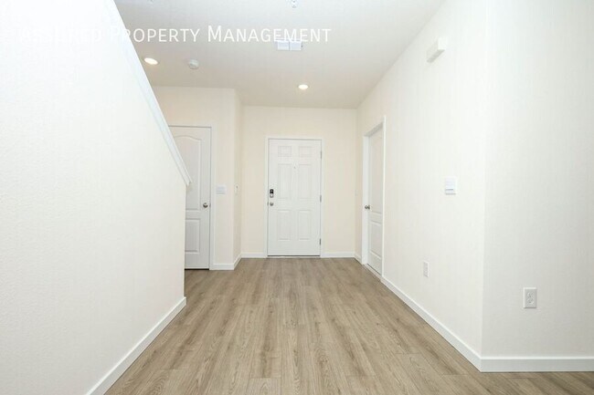 Building Photo - 3415 Wye Oak Dr