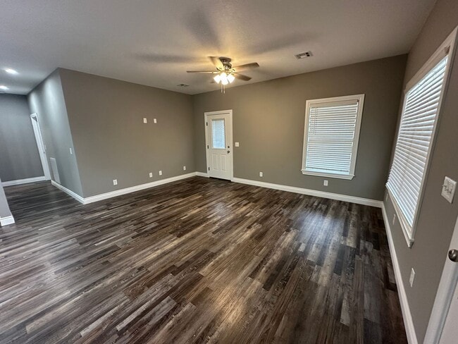 Building Photo - Newer 2-Bed 2-Bath home with high end finishes on quiet small town street! RENT-$1,200.00