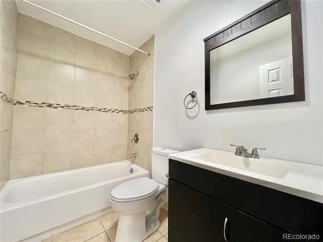 Building Photo - 3739 S Granby Way