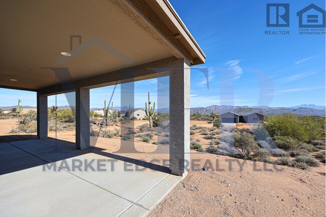 Building Photo - 3bed/2bath Home in North Scottsdale! Ready...
