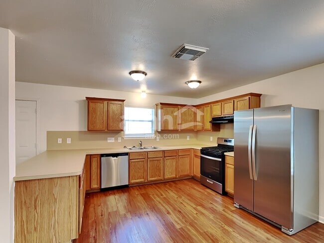 Building Photo - 20610 Cedar Rain Dr