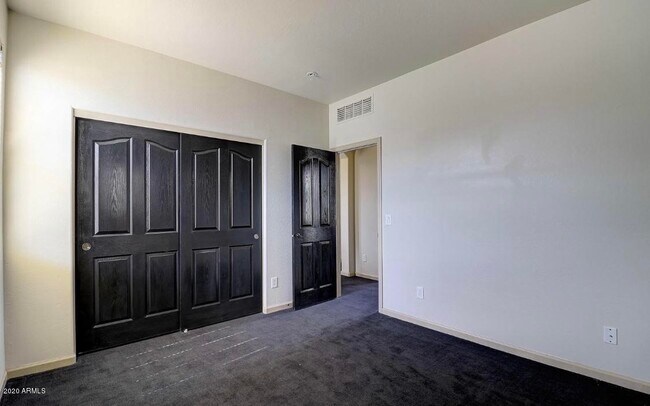 Building Photo - 2347 W Dusty Wren Dr