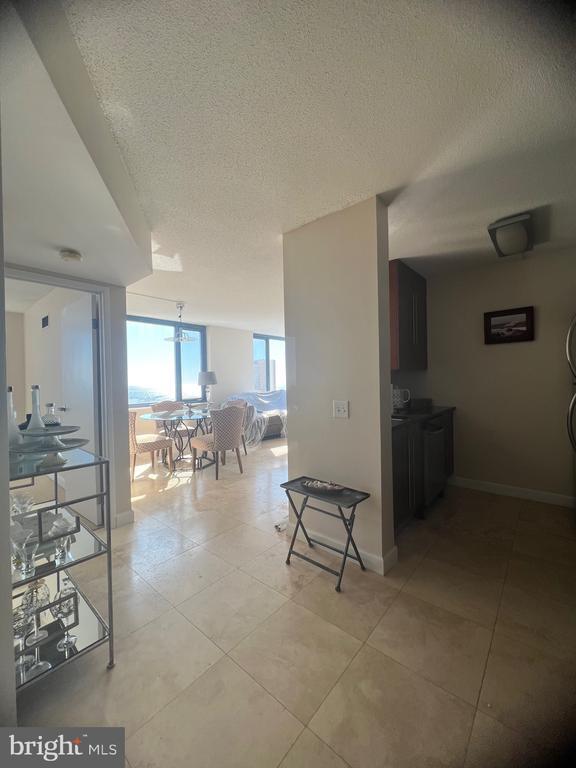 Building Photo - 526 PACIFIC 2203