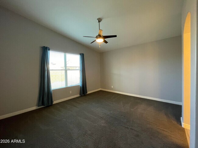 Building Photo - 10154 Theorem Dr