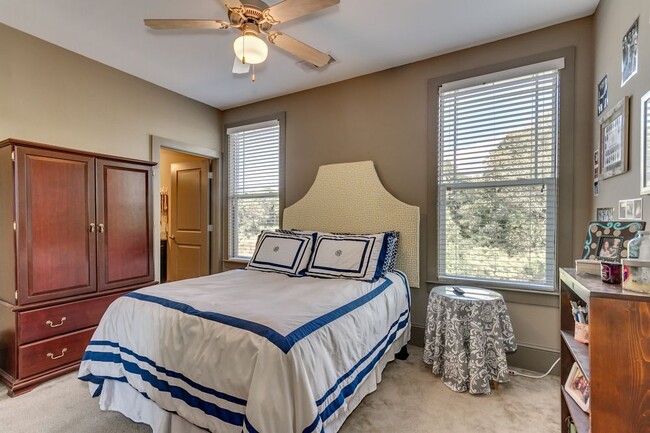 Building Photo - Metalworks Condo - 3 Bedroom  Office/4 Bath